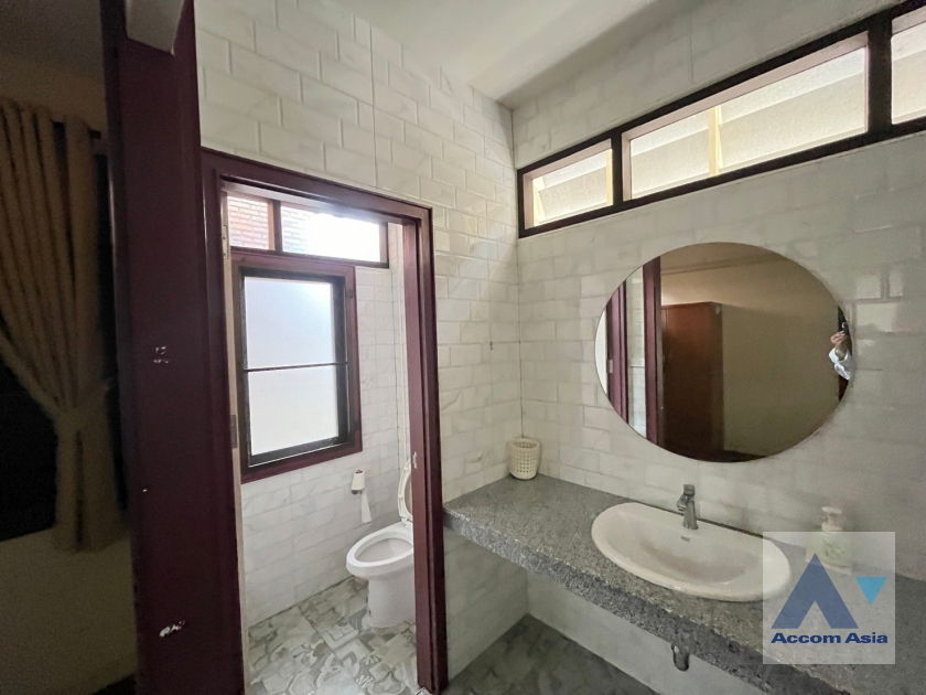 รูป 🔼🔽 AccomA 📩 Pet friendly 4 BR House in Phaya Thai (AA40561) - รูปที่ 18/20