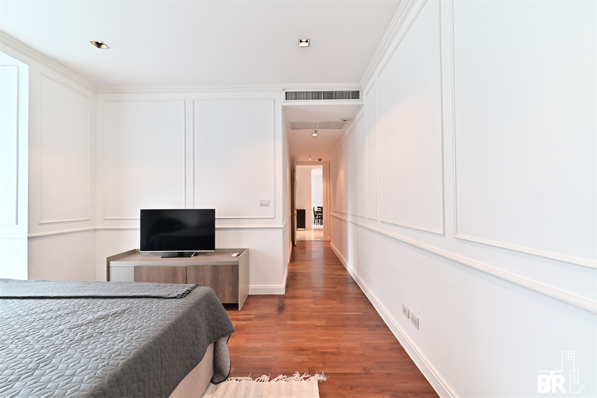 picture Athenee Residence Ultimate Luxury Lifestyle with Convenience near BTS Phloen Chit - 8/10