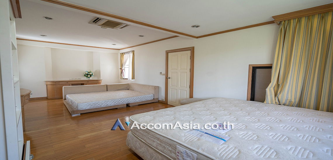 picture 🔼🔽 AccomA 📩  4 BR House @ (1820486) - 12/20