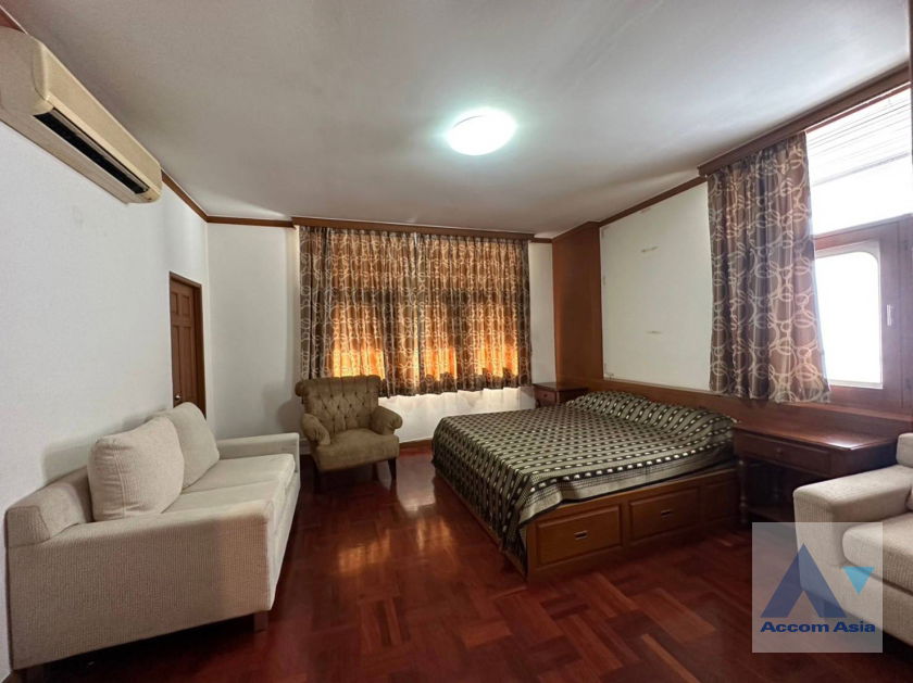 picture 🔼🔽 AccomA 📩 Garden,Private Swimming Pool,Pet friendly 5 BR House in  (10003601) - 16/20