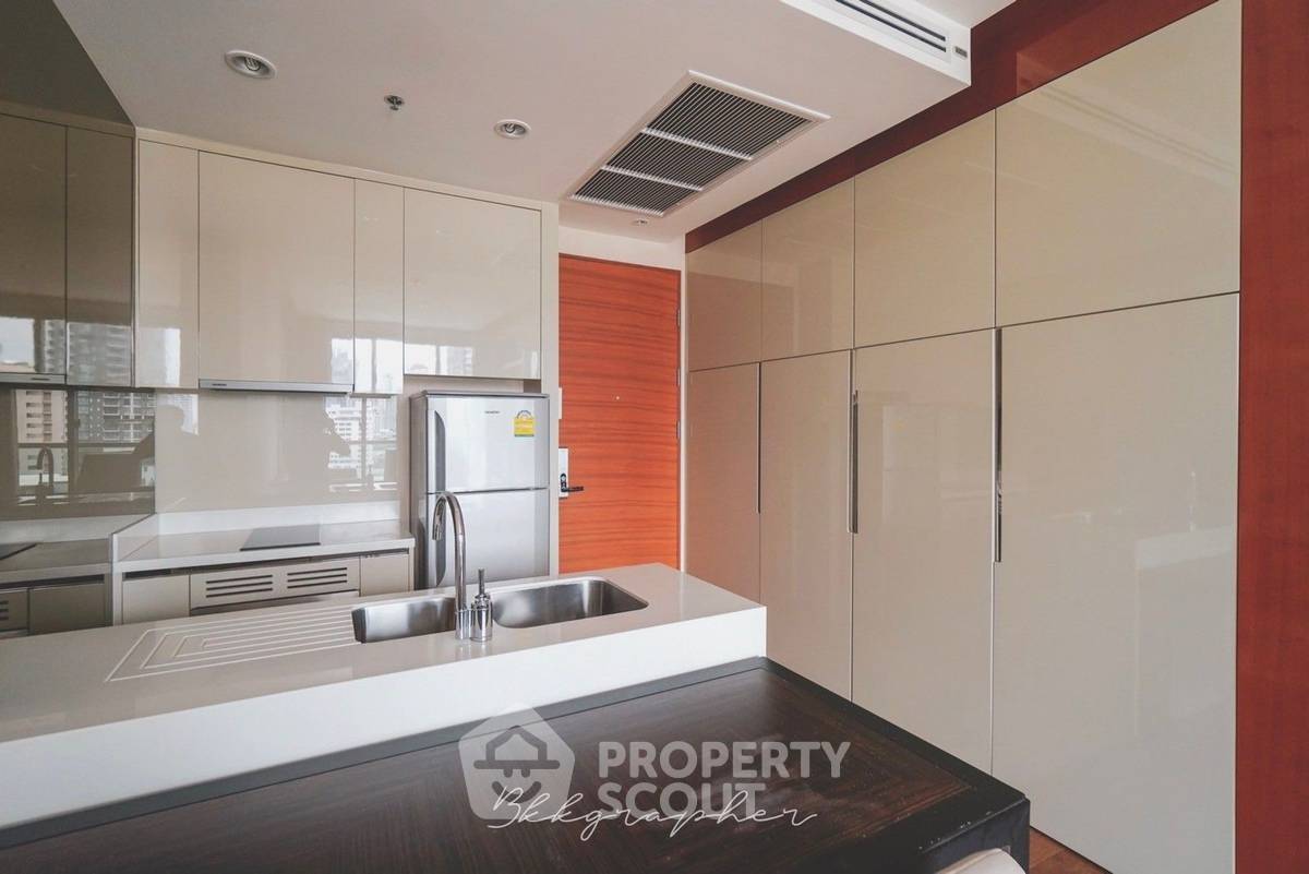 picture 1-BR Condo at The Address Sukhumvit 28 near BTS Phrom Phong (ID 1386960) - 2/12