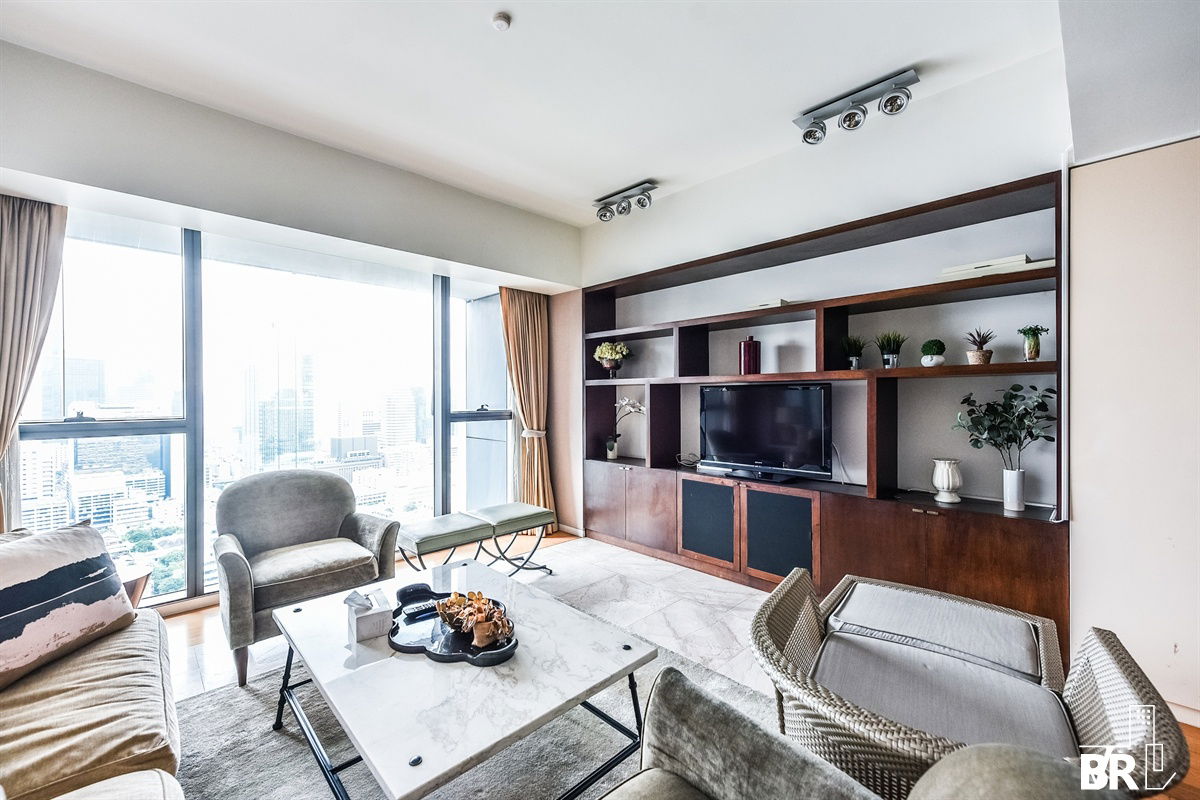 picture The Met Near BTS CHONG NONSI - Luxury Condo - 18/27