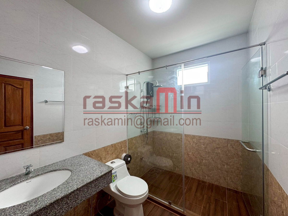 รูป บ้านสวยพร้อมเข้าอยู่ ในทำเลเงียบสงบ ใกล้อ่างเก็บน้ำชากนอก - รูปที่ 32/37