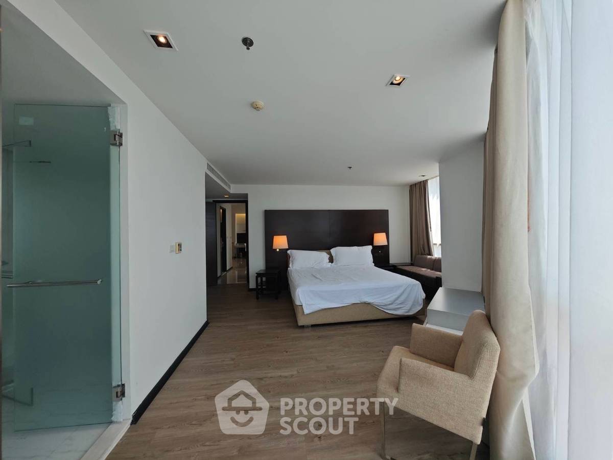 picture 2-BR Condo at Sathon Heritage Residences near BTS Chong Nonsi (ID 1529941) - 4/14