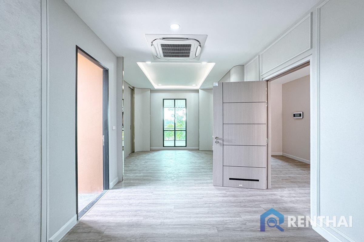 picture The Palm Grandio  Luxury Home in Pattaya - 7/25