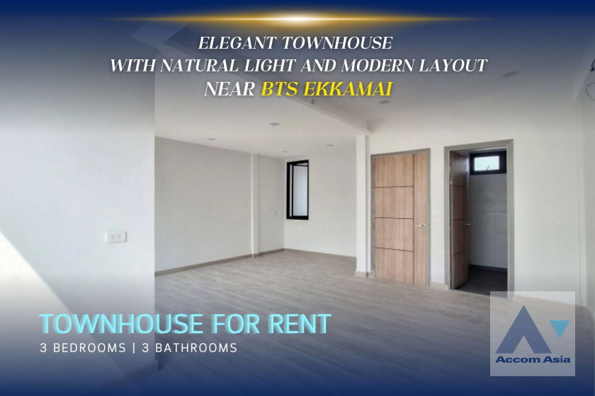 รูป 🔼🔽 AccomA 📩 Elegant townhouse with natural light and modern layout (AA42421) - รูปที่ 1/14