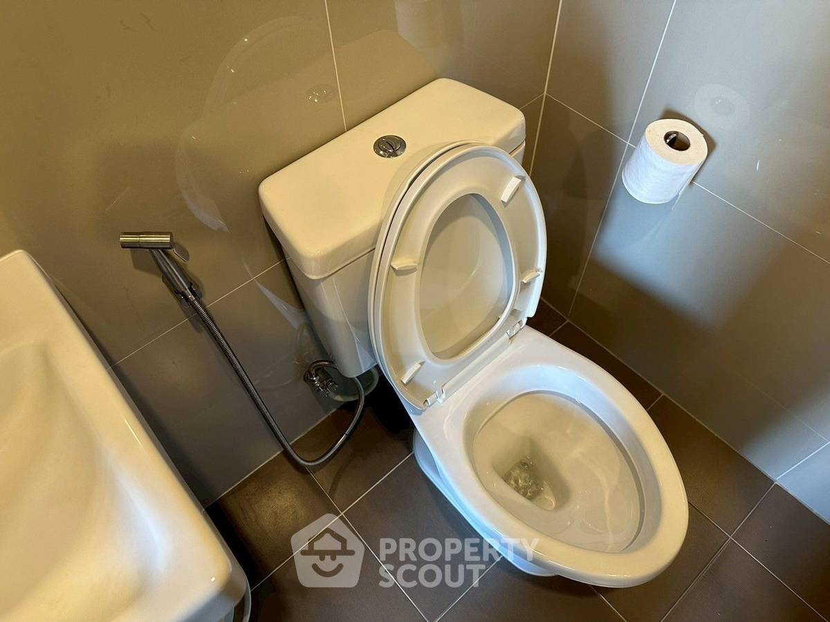 รูป คอนโด 1-ห้องนอน ที่ เดอะ เบส เพชรบุรี–ทองหล่อ ใน บางกะปิ (ID 2141335) - รูปที่ 16/21