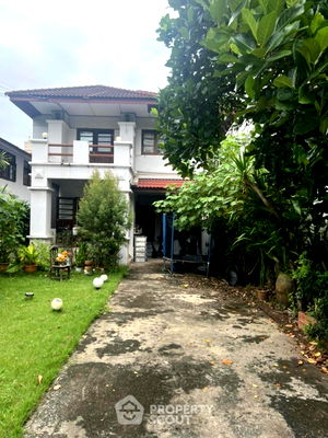 เช่าบ้านเดี่ยว เดอะ มาร์เก็ต แบงคอก : บ้าน 3-ห้องนอน ใกล้ BTS นานา (ID 2169188)