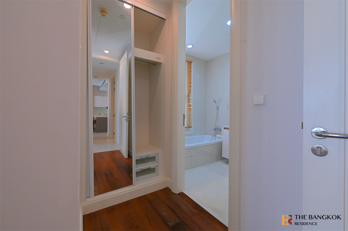 รูป คิว หลังสวน สะดวกสบายกับไลฟ์สไตล์สุด Luxury ใกล้ BTS สถานีราชดำริ - รูปที่ 8/10