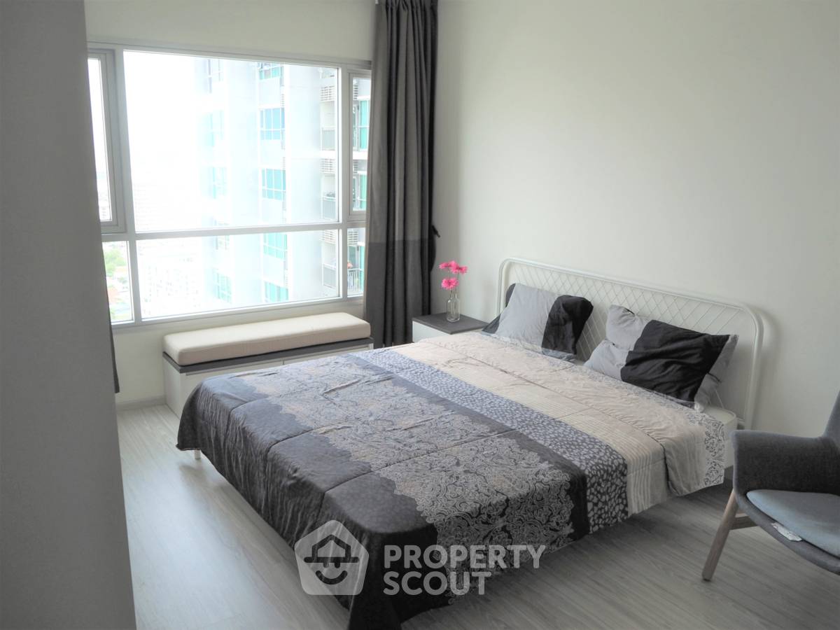 picture 2-BR Condo at Life Ratchadapisek near MRT Huai Khwang (ID 1647457) - 13/15