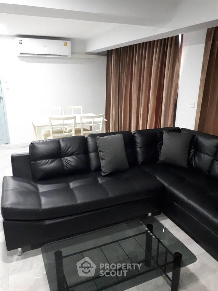 picture 2-BR Condo at Thonglor Tower Condominium near BTS Thong Lor (ID 382472) - 3/11