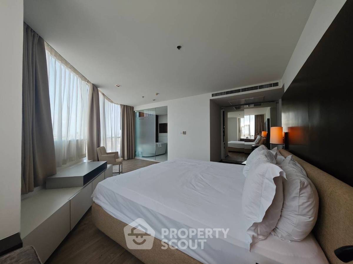 picture 2-BR Condo at Sathon Heritage Residences near BTS Chong Nonsi (ID 1529941) - 5/14