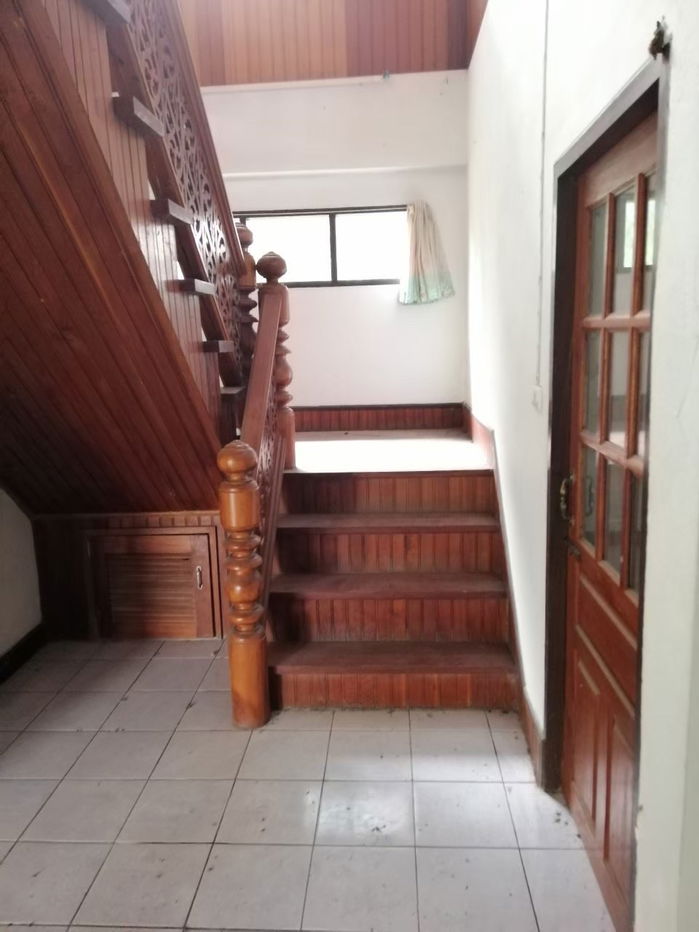 รูป ขายบ้านเดี่ยว 2 ชั้น ครึ่งตึกครึ่งไม้ เนื้อที่ 155 ตร.ว. (เจ้าของขายเอง) - รูปที่ 5/8