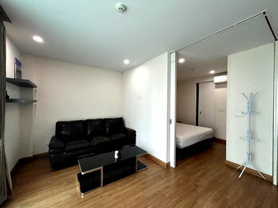 Condos for rent 700 Year Sports Arena Chiang Mai : Available16July : The Nimmana condo for rent ! 1Bedroom pool view Tel. +66823899314