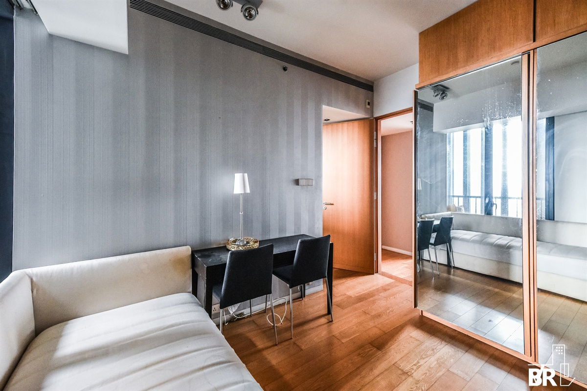 picture The Met Near BTS CHONG NONSI - Luxury Condo - 13/27