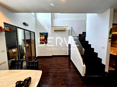 ขายคอนโด : 🔥ห้อง Duplex ไซส์ใหญ่ มีอ่างอาบน้ำ แต่งครบ สภาพดีมาก เฟอร์จัดเต็ม คอนโดทำเลดี เดินทางง่าย ติด BTS พญาไท  @  Ideo Q Phayathai