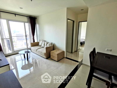 Condos for sale : 2-BR Condo at Life Ratchadapisek near MRT Huai Khwang (ID 1647457)