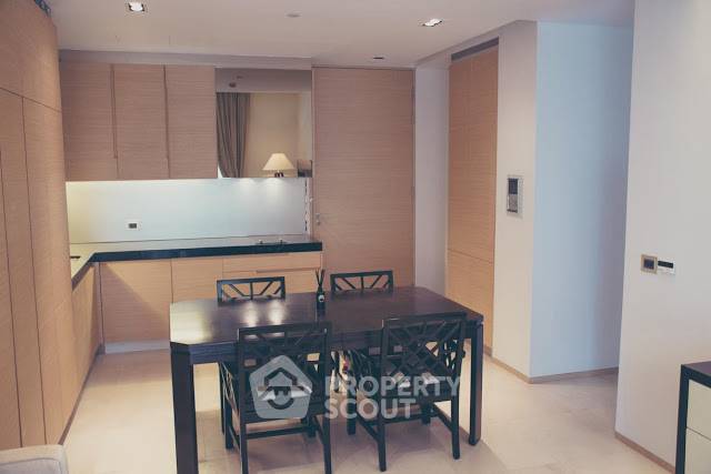 รูป คอนโด 1-ห้องนอน ที่ ศาลาแดง เรสซิเด้นซ์ คอนโดมิเนียม ใกล้ MRT สีลม (ID 567071) - รูปที่ 5/13