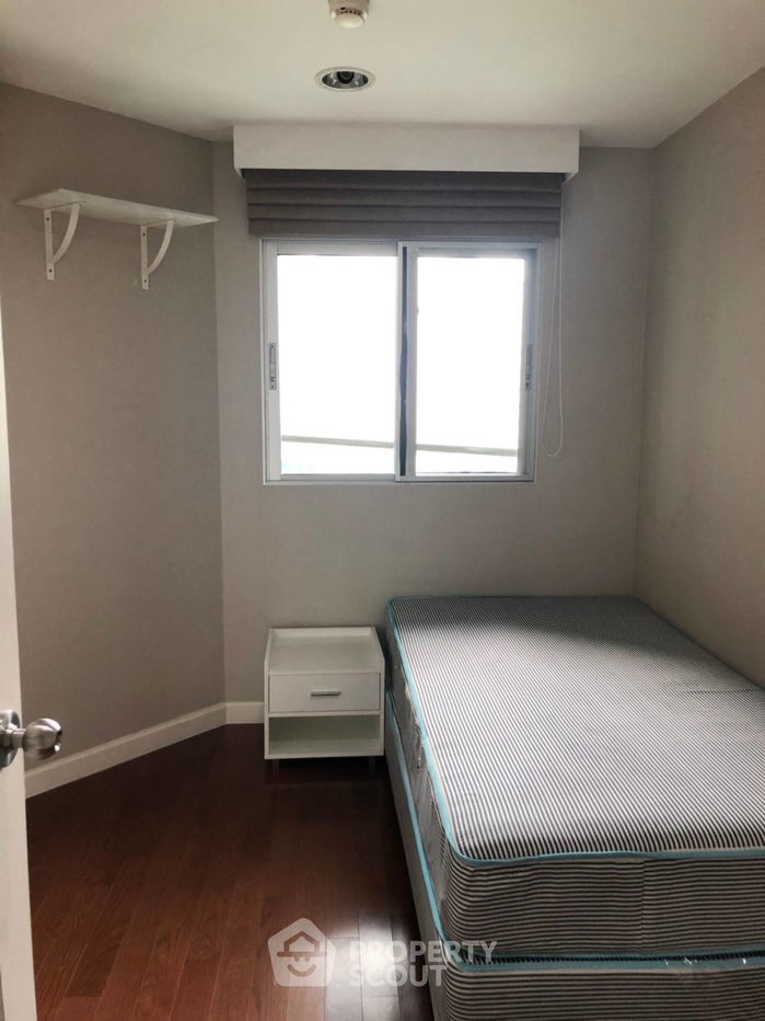 picture 3-BR Condo at Belle Grand Rama 9 near MRT Phra Ram 9 (ID 514961) - 12/18