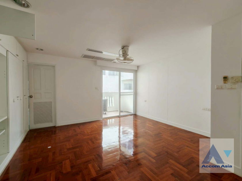 picture 🔼🔽 AccomA 📩  5 BR Townhouse @A Homely Place Residence (AA44091) - 9/20