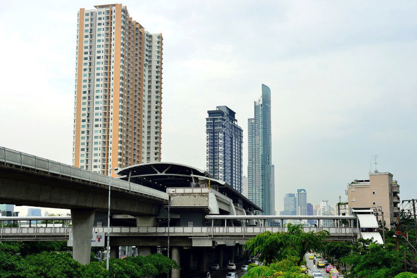 รูป ✨ ถ้าชอบความเรียบง่ายแต่ดูดี ห้องนี้ตอบโจทย์คุณแน่นอน Q House Sathorn รอคุณอยู่ ✔ - รูปที่ 3/8