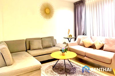 ขายคอนโด : ขายคอนโด Sands Condominium พระตำหนักซอย 5 วิวทะเลชั้นสูงห้องกว้าง 52 ตร.ม.