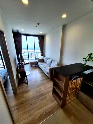 Condos for rent : Urgent rent!! Good price, beautifully decorated Oka Haus Sukhumvit 36