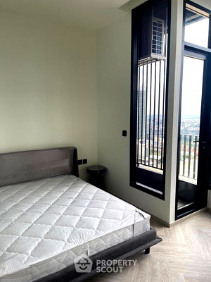 Condos for rent Shrewsbury International School : 1-BR Condo at Chapter Charoennakhon–Riverside near BTS Krung Thon Buri (ID 891316)