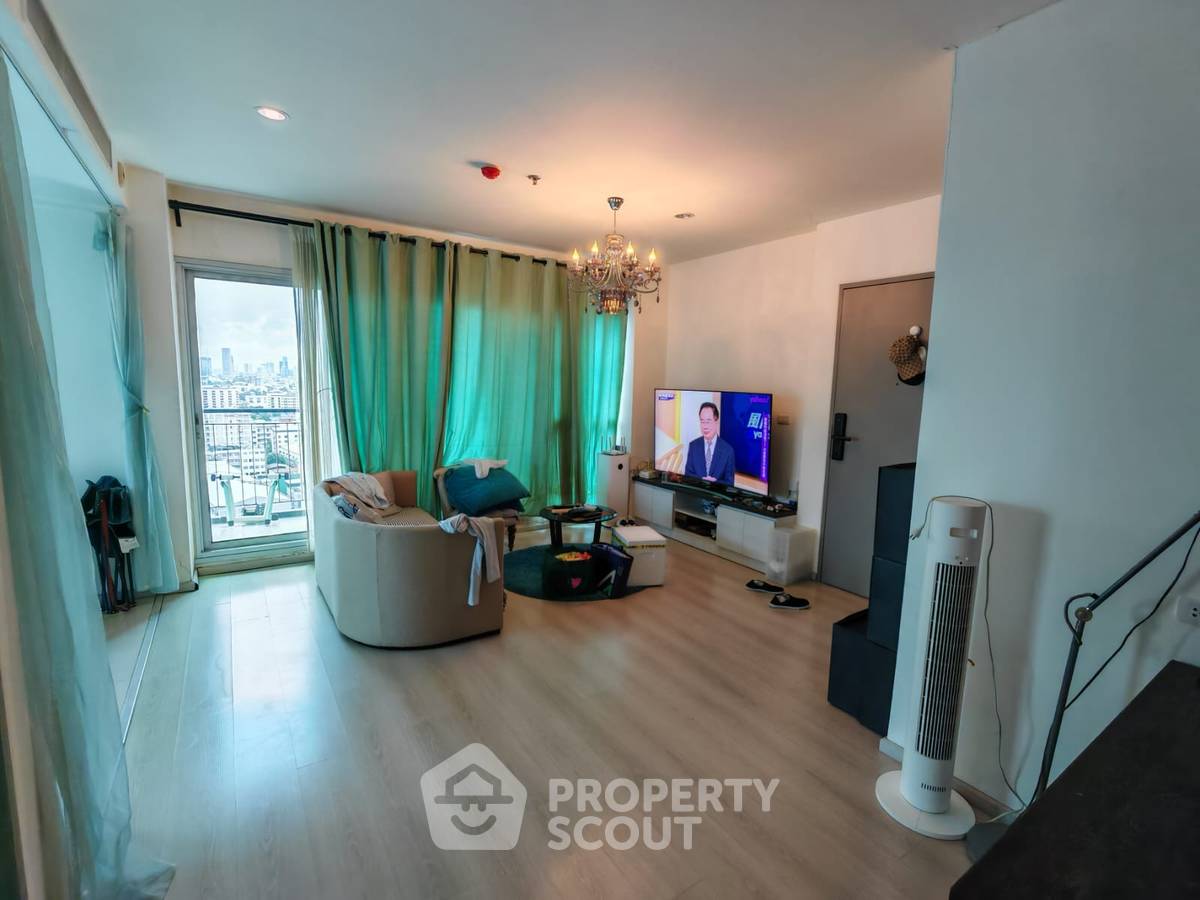 picture 2-BR Condo at Life Ratchadapisek near MRT Huai Khwang (ID 2165629) - 5/7