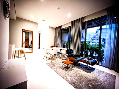 Condos for sale : 2-BR Condo at Vittorio Sukhumvit 39 near BTS Phrom Phong (ID 566337)