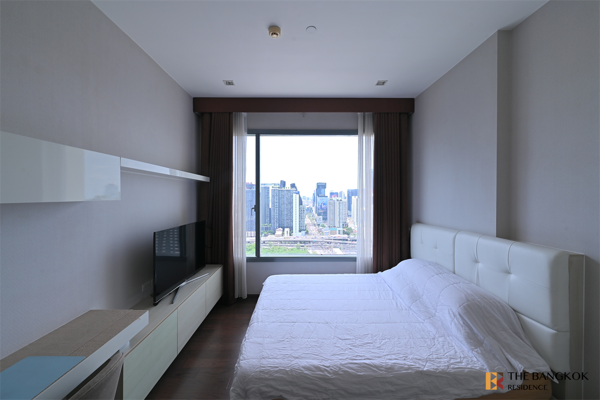 picture Q Asoke near MRT Phetchaburi Station Luxury Condo at Special Price - 7/10