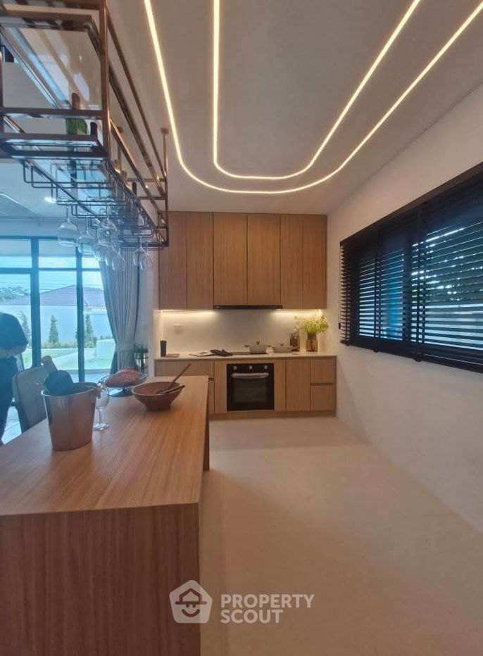 picture 5-BR Villa close to Huai Yai (ID 2139051) - 14/18