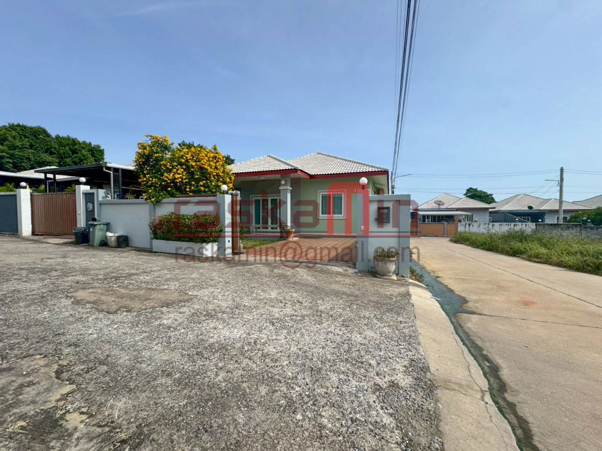 รูป บ้านสวยพร้อมเข้าอยู่ ในทำเลเงียบสงบ ใกล้อ่างเก็บน้ำชากนอก - รูปที่ 2/37