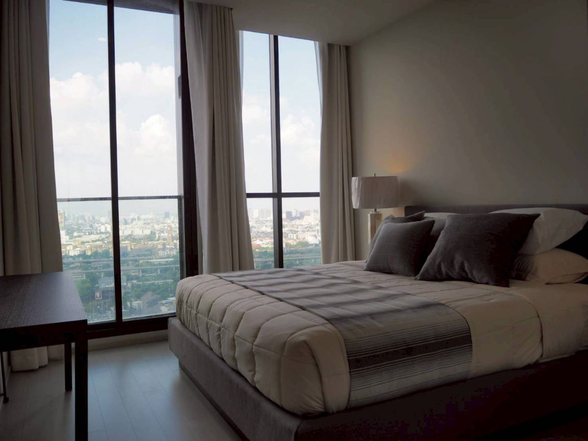 รูป ♦ Best Price ♦ ตึก B ชั้น 35+ Type A06 | 1 ห้องนอน 55.75 ตร.ม. | คอนโดมี Skywalk เชื่อมเข้า BTS เพลินจิต, Central Embassy - รูปที่ 5/14