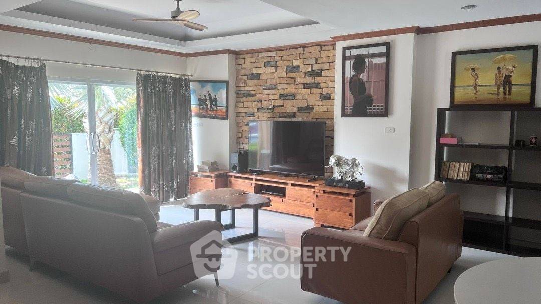 รูป บ้าน 4-ห้องนอน ใกล้ เมืองพัทยา (ID 2060468) - รูปที่ 13/29