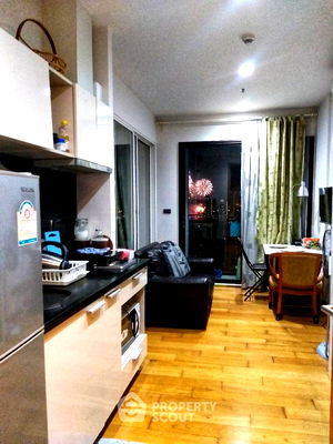 คอนโดให้เช่า : คอนโด 1-ห้องนอน ที่ ฟิวส์ สาทร-ตากสิน ใกล้ BTS วงเวียนใหญ่ (ID 1905673)
