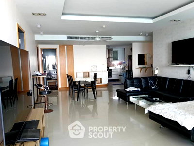 Condos for sale : 2-BR 148 Sqm On 17th Floor At La Royale Beach Condo, Pattaya (ID 1937777)
