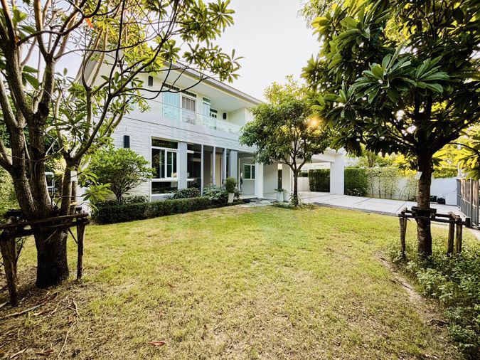 ขายบ้านเดี่ยว 4 ห้องนอน 300 ตร.ม. 110 ตร.ว. มัณฑนา 2 มอเตอร์เวย์ - กรุงเทพกรีฑาตัดใหม่