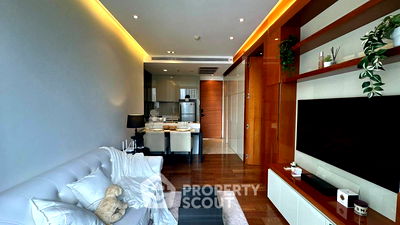 Condos for rent : 1-BR Condo at The Address Sukhumvit 28 near BTS Phrom Phong (ID 2202140)