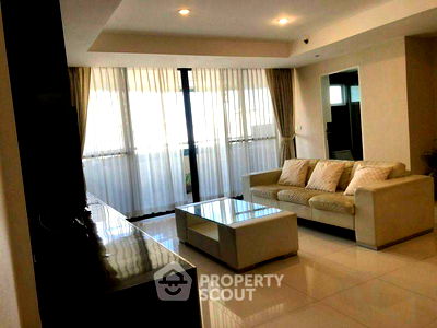 คอนโด ถนนอโศก : คอนโด 1-ห้องนอน ที่ ลาส โคลินาส ใกล้ BTS อโศก (ID 2203260)