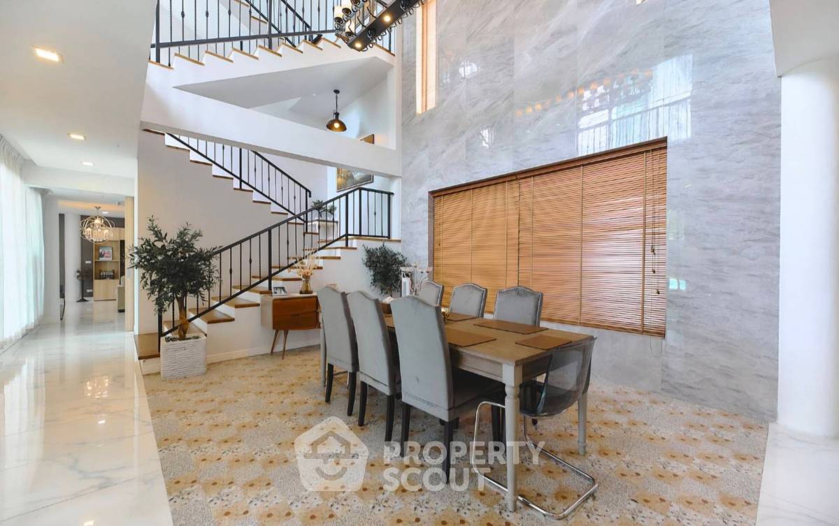 รูป บ้าน 6-ห้องนอน ใกล้ พัทยาตะวันออก (ID 2202152) - รูปที่ 9/20