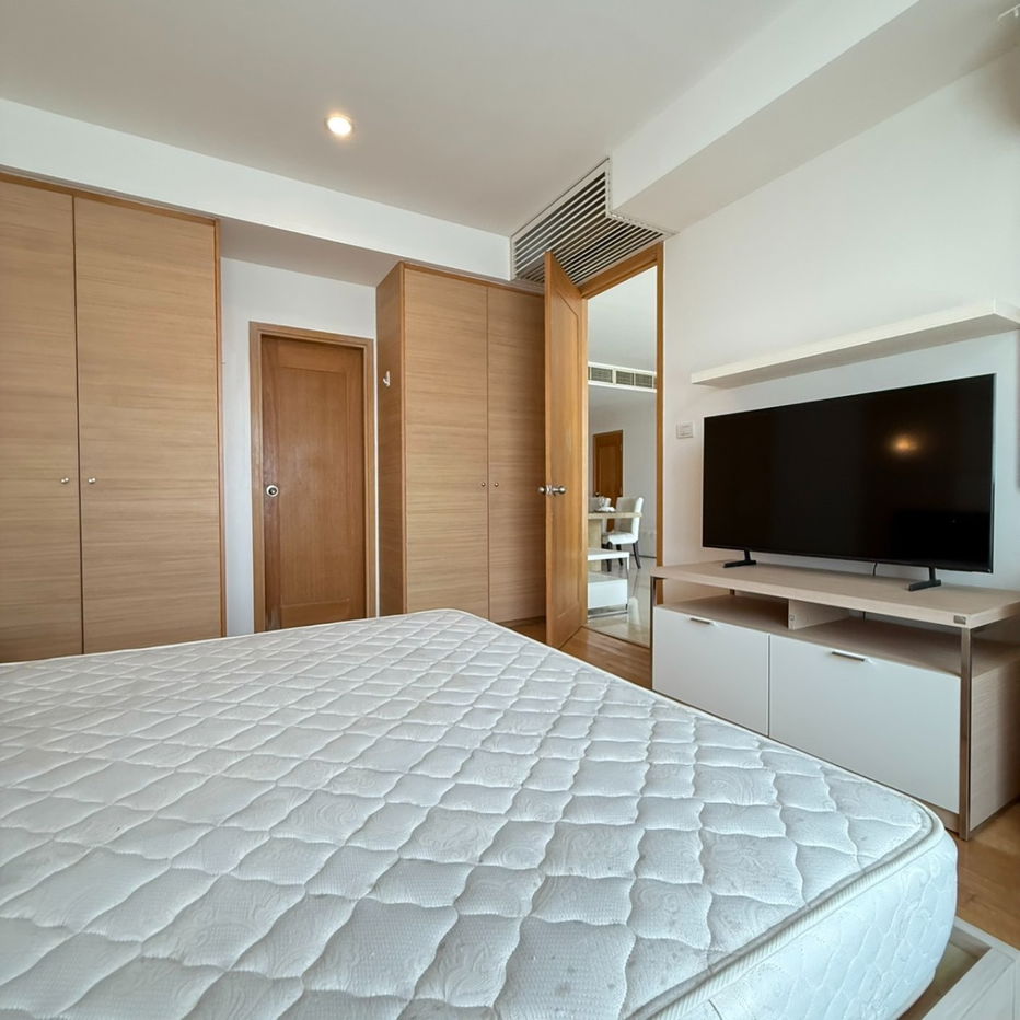 รูป The Empire Place  - 2 bedrooms for RENT ONLY 50K - รูปที่ 7/13