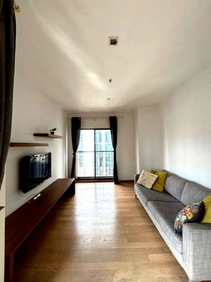 Condos for rent BTS Phrom Phong : Condo for Rent at Noble Refine (E6807019)
