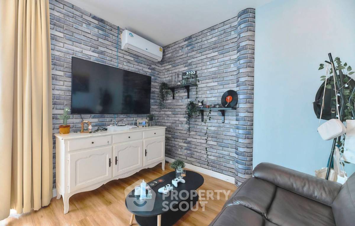 รูป บ้าน 6-ห้องนอน ใกล้ พัทยาตะวันออก (ID 2202152) - รูปที่ 13/20