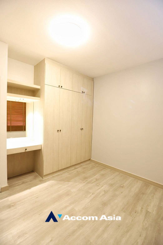 picture 🔼🔽 AccomA 📩 Fully Furnished 3 BR Townhouse @The Private Sukhumvit-Bangchak (AA35015) - 7/15