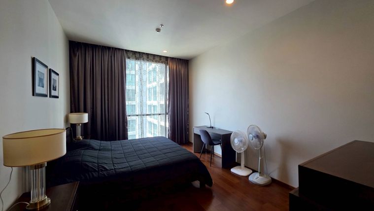 P-117137 Condo for rent Quattro by Sansiri fully furnished (Confirm again when visit). 