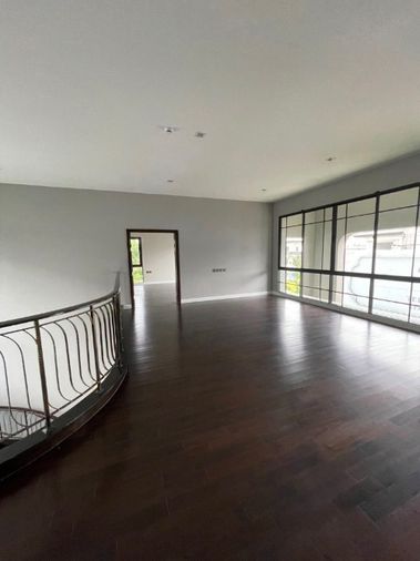 ขายบ้านเดี่ยว 5 ห้องนอน 605 ตร.ม. 148 ตร.ว. แกรนด์ บางกอก บูเลอวาร์ด พระราม 9 - กรุงเทพกรีฑา