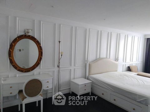 3-BR Condo at Acadamia Grand Tower near BTS Phrom Phong (ID 2099570)