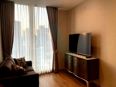 Condos for rent : 🚩 For Rent Condo NOBLE BE33 Building 1, Floor 20,1 bed room, Room size 35.00 sqm
