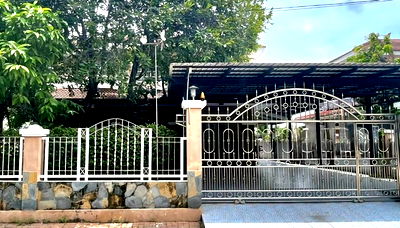 เช่าบ้านเดี่ยว นนทบุรี : บ้านเดี่ยว 2ชั้น ให้เช่า 105ตรว. ถนนบางกรวย-ไทรน้อย ใกล้รถไฟฟ้าสายสีม่วงบางพลู (MRT)เซนทรัลเวสต์เกต